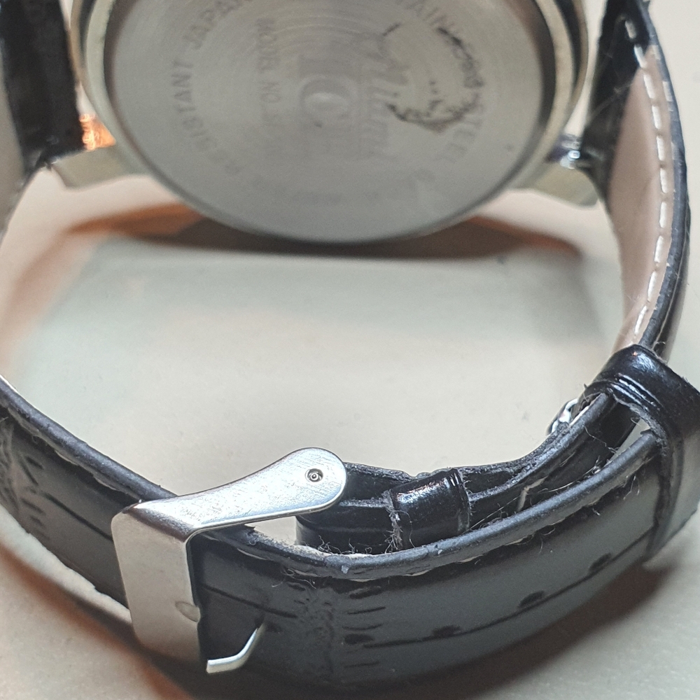 Miami Ice Silver Diamond Leather Yin Yang Men's Watch - Picture 4 of 5